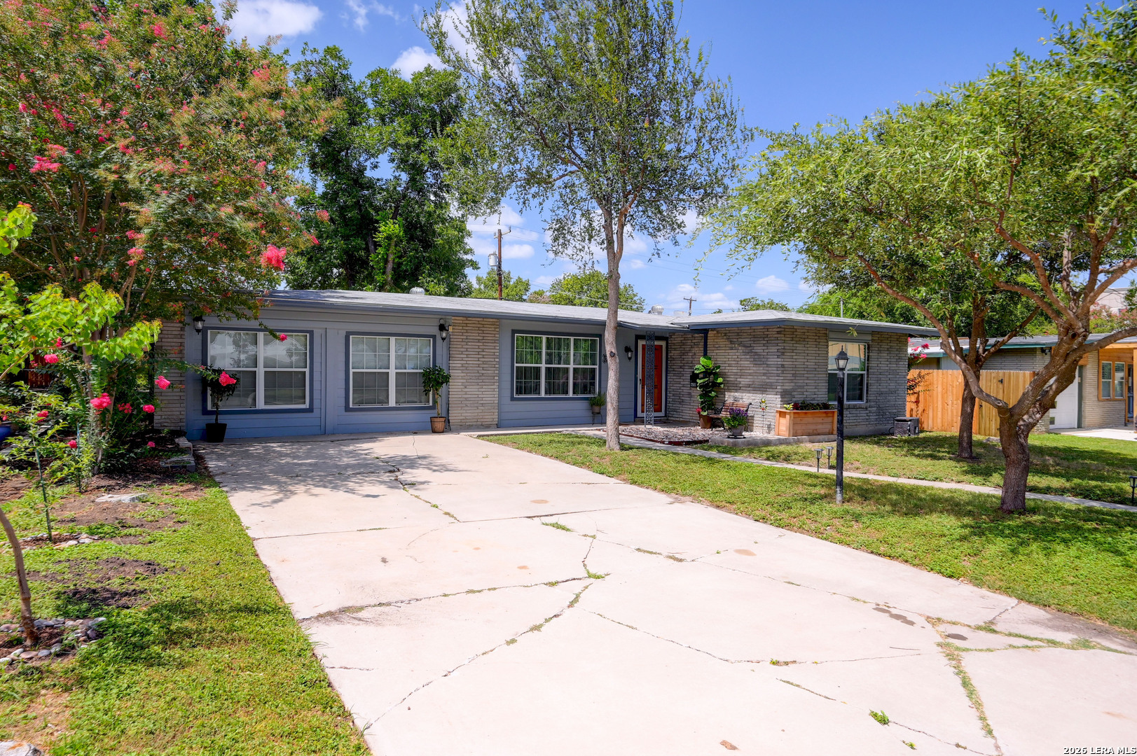 651 Shadywood San Antonio TX 78216