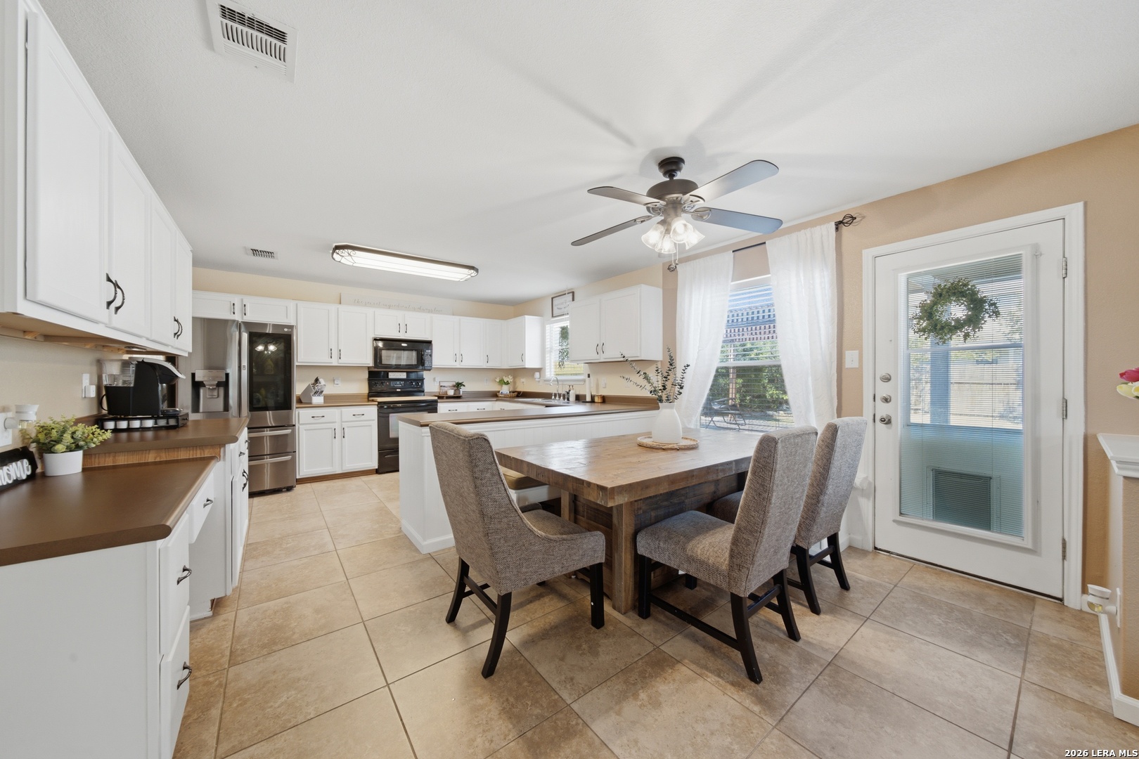 409 Donalan Drive Converse TX 78109