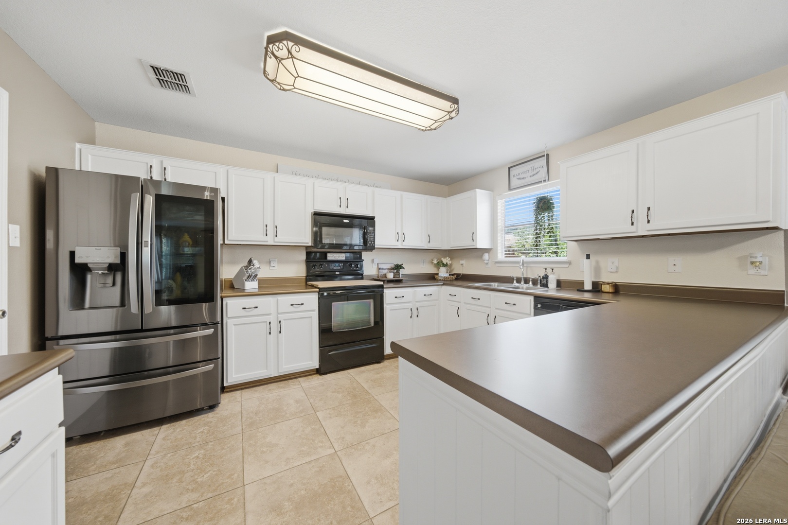 409 Donalan Drive Converse TX 78109