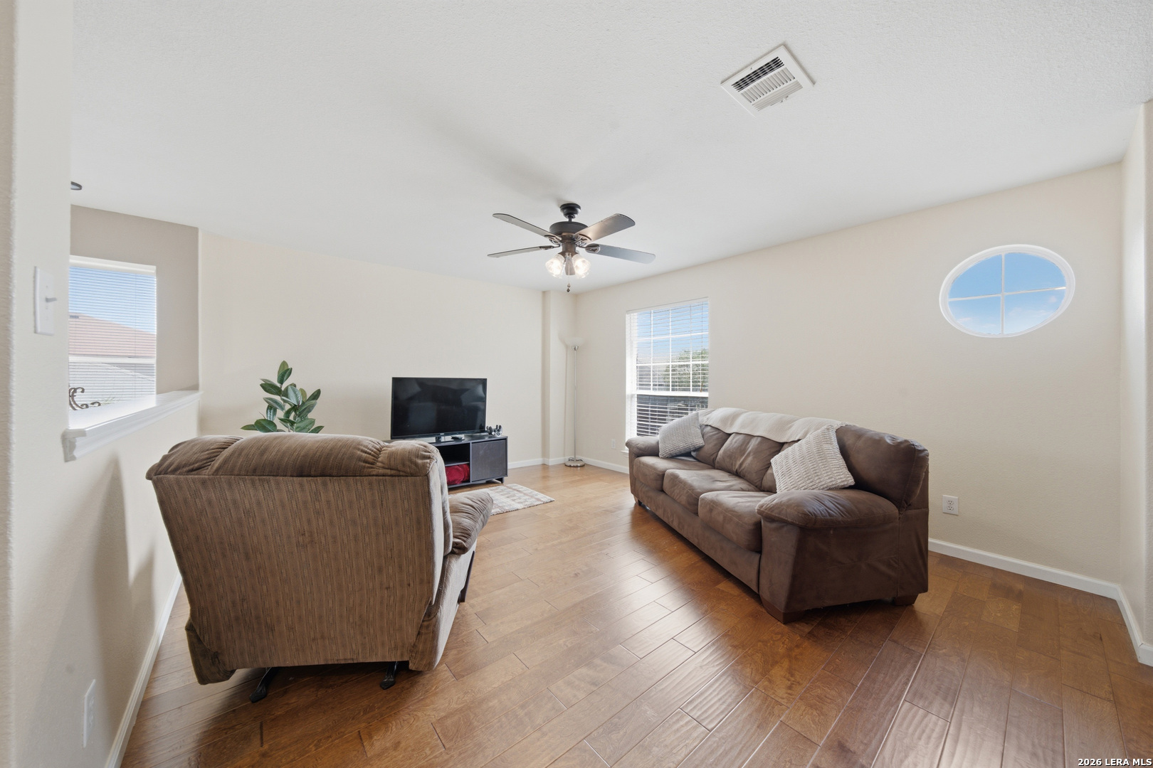 409 Donalan Drive Converse TX 78109
