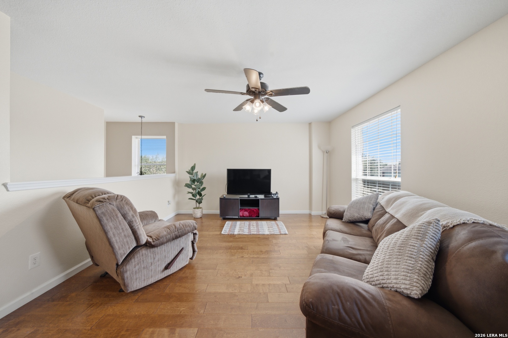 409 Donalan Drive Converse TX 78109