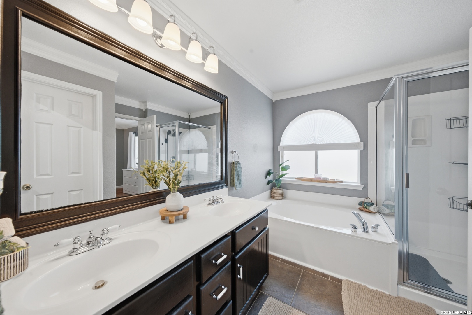 409 Donalan Drive Converse TX 78109