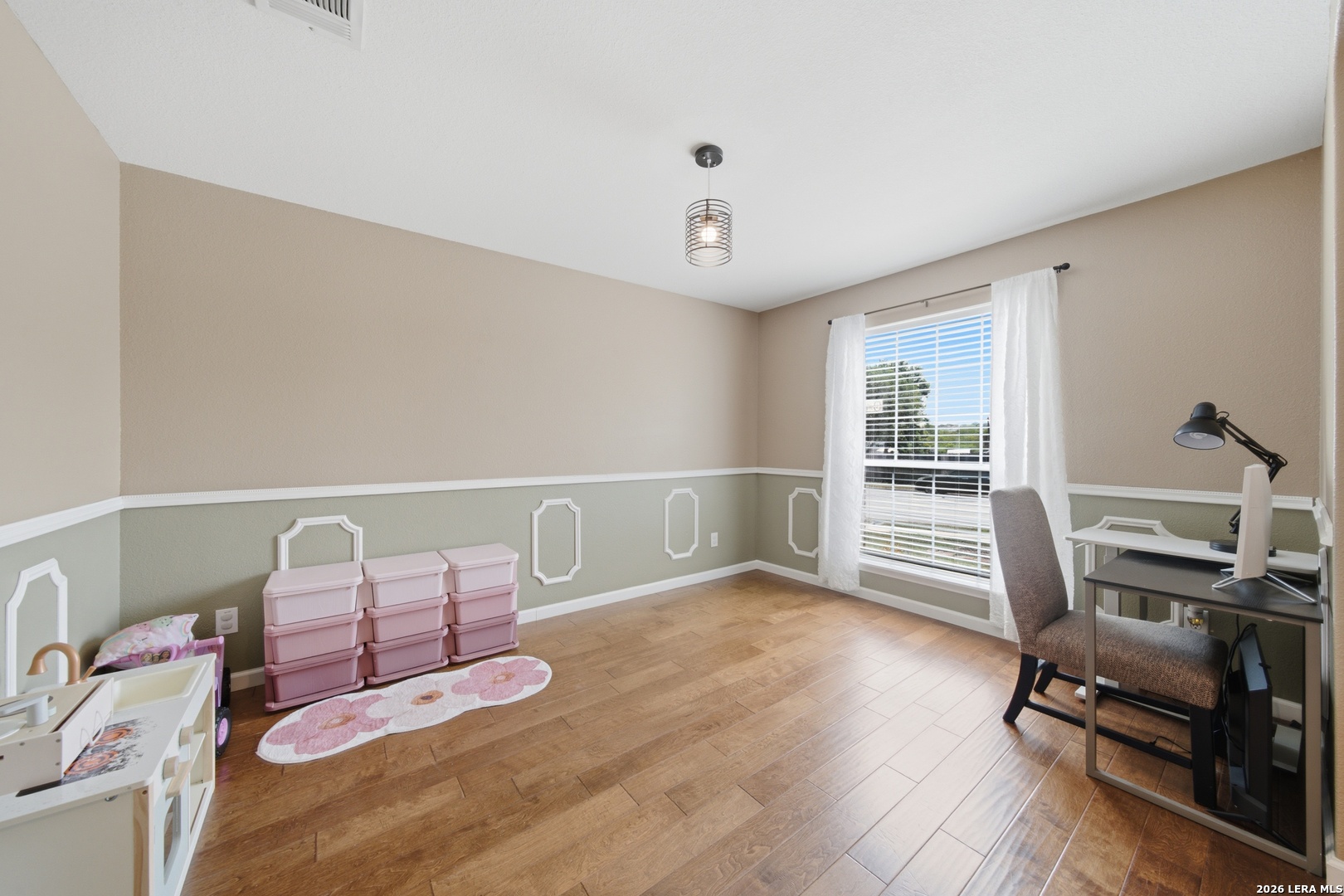 409 Donalan Drive Converse TX 78109