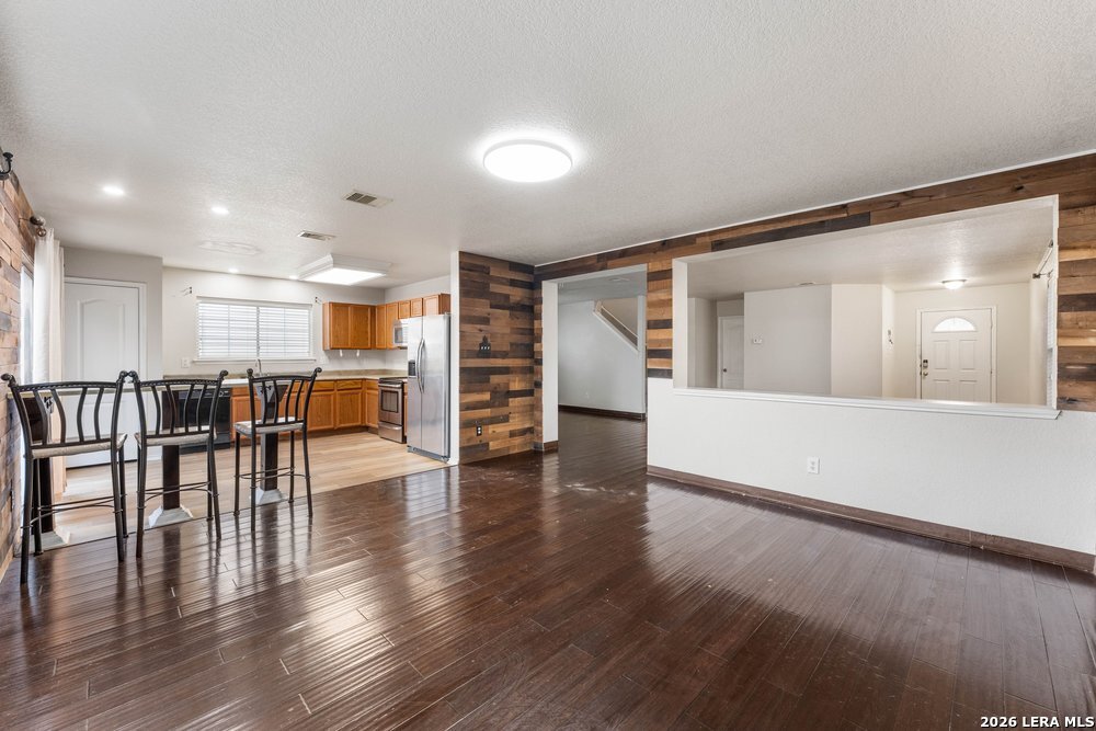 5423 Spring Walk San Antonio TX 78247