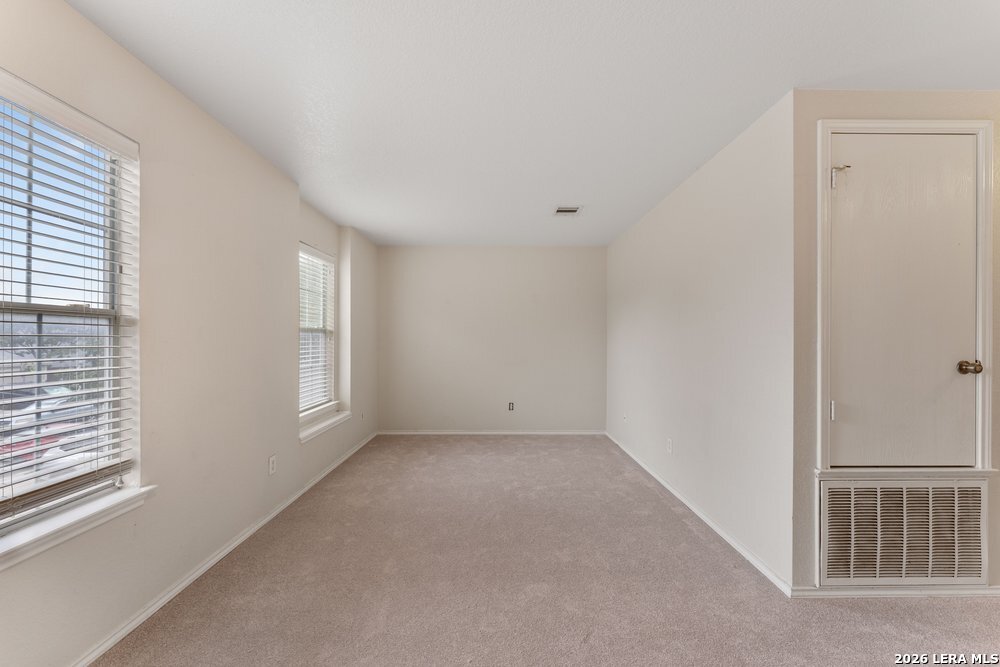 5423 Spring Walk San Antonio TX 78247