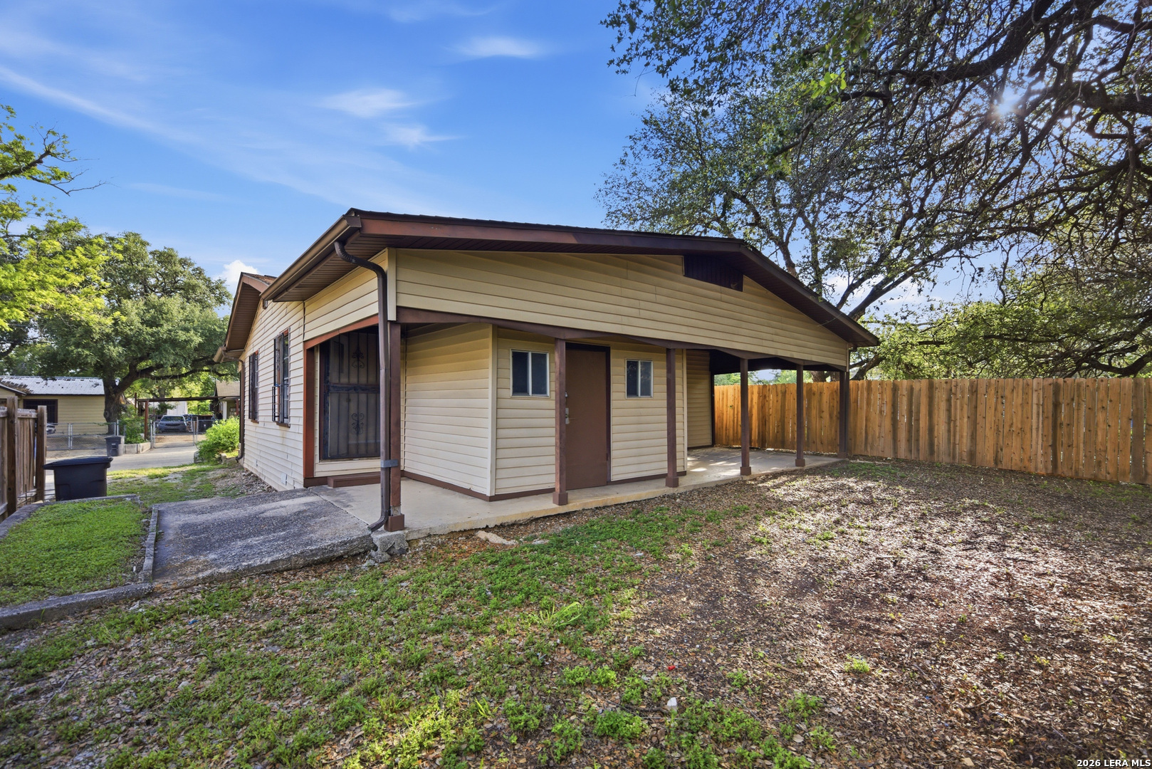 1820 E Highland San Antonio TX 78210