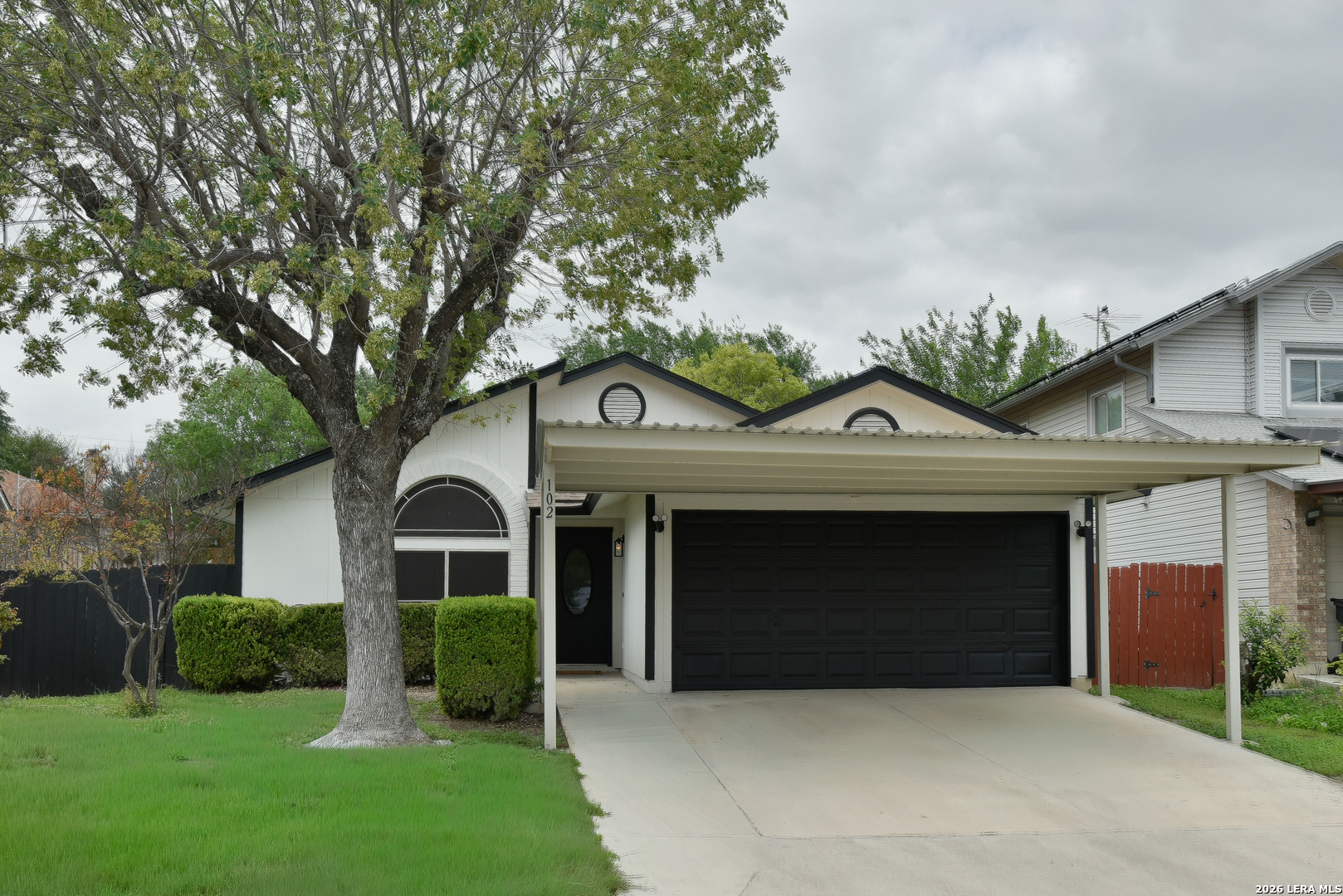 102 Saddlebrook San Antonio TX 78245