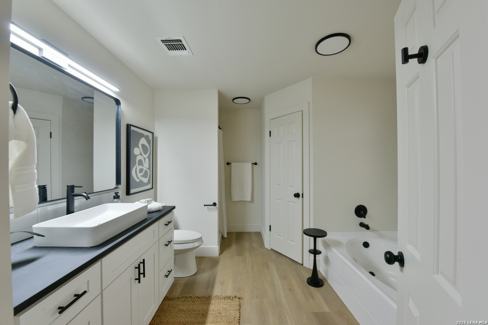 102 Saddlebrook San Antonio TX 78245