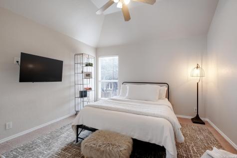 823 Peg Oak San Antonio TX 78258