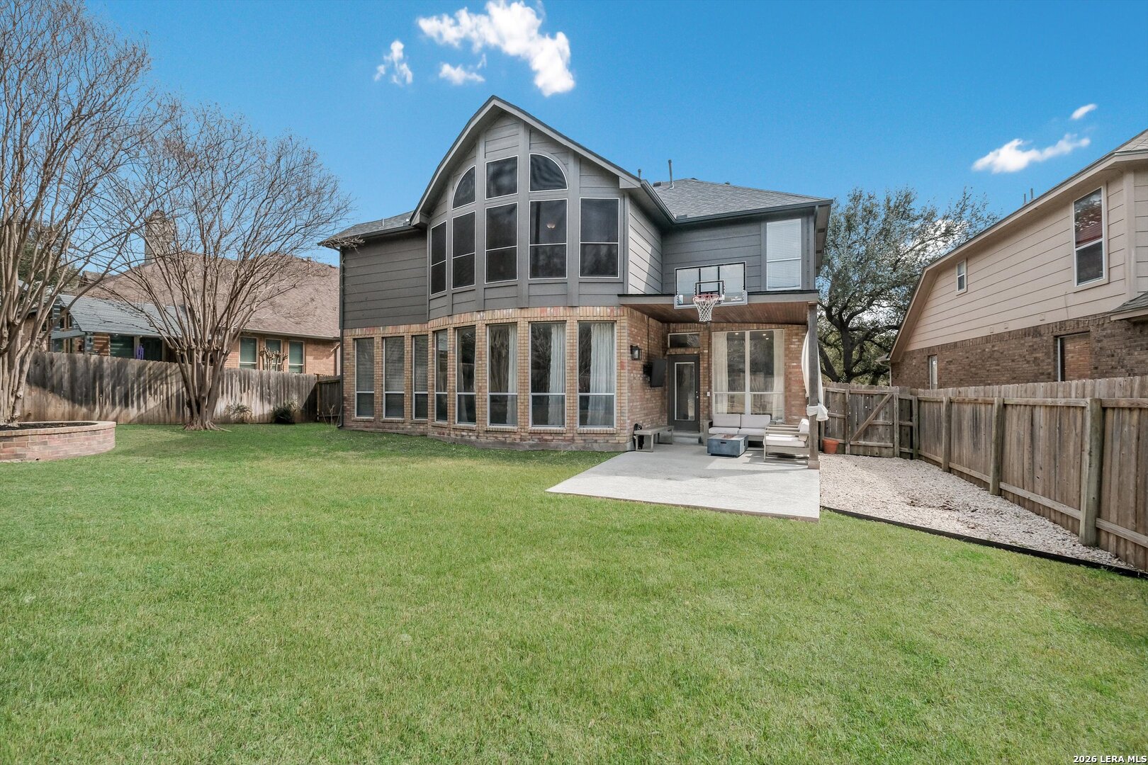 823 Peg Oak San Antonio TX 78258