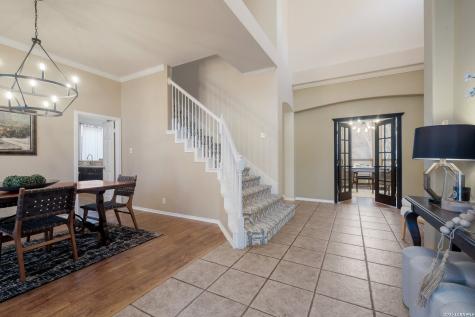 823 Peg Oak San Antonio TX 78258