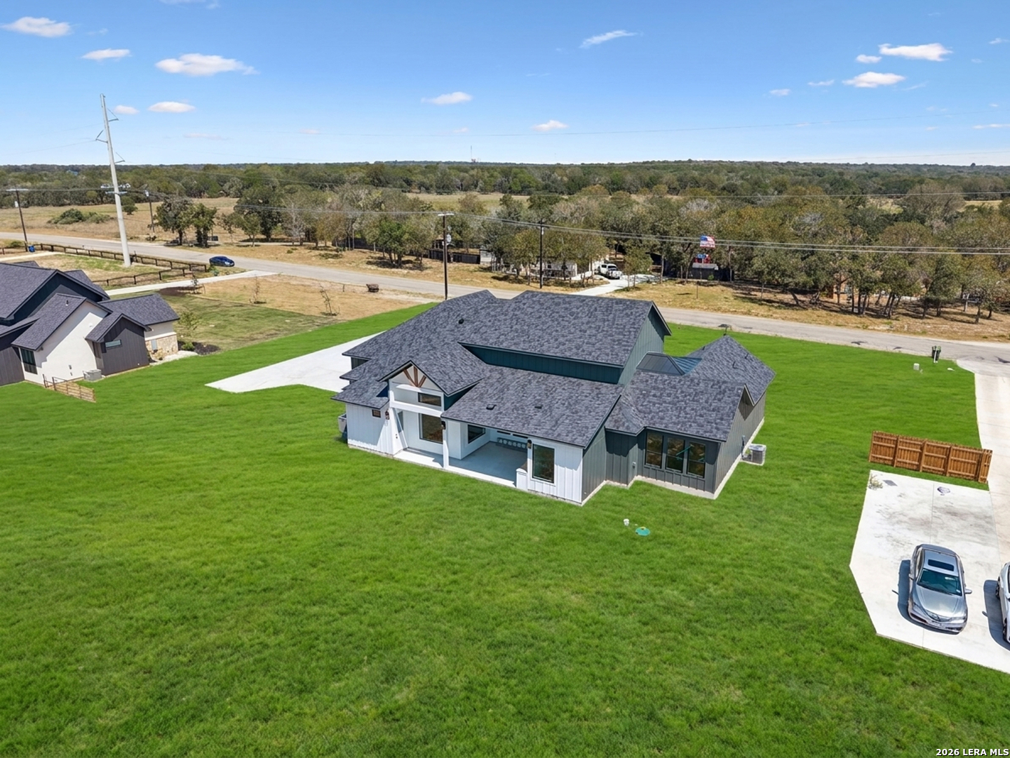 1195 County Road 319 La Vernia TX 78121