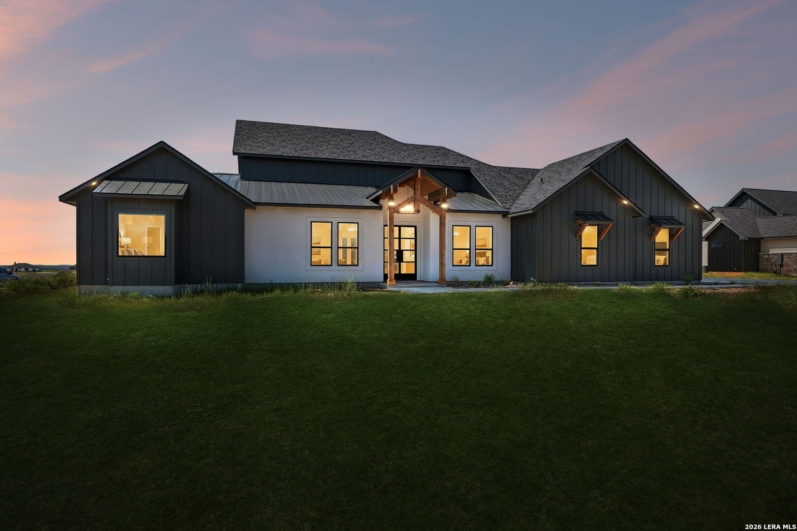 1195 County Road 319 La Vernia TX 78121