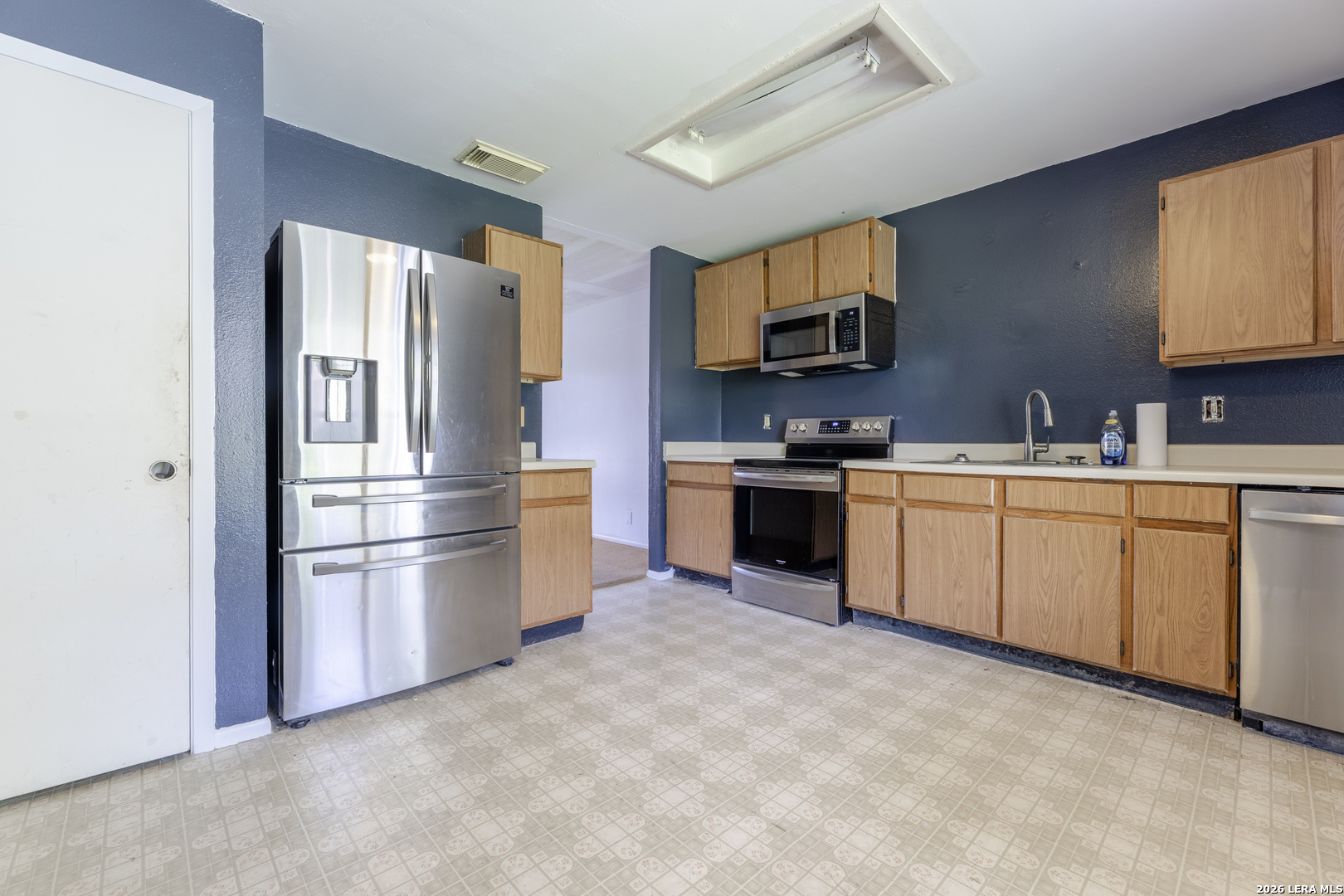 6822 Misty Field Drive Converse TX 78109