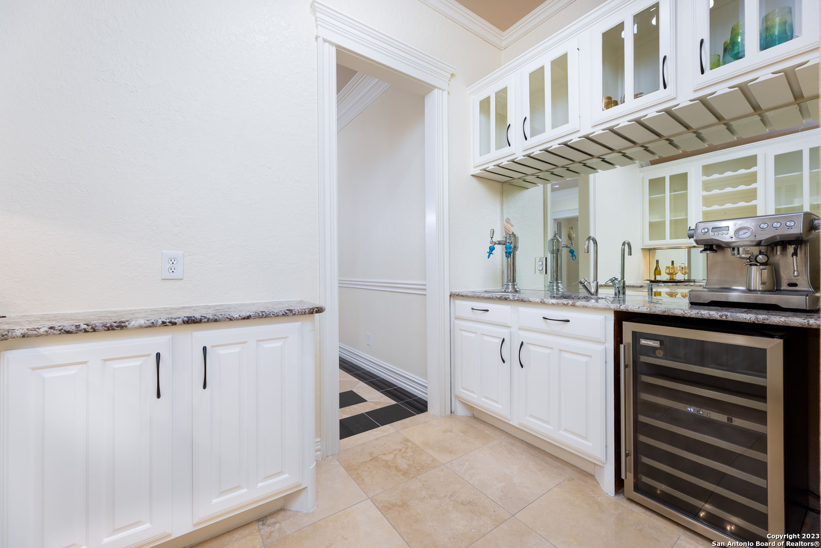 101 Hunters Cliff Boerne TX 78006