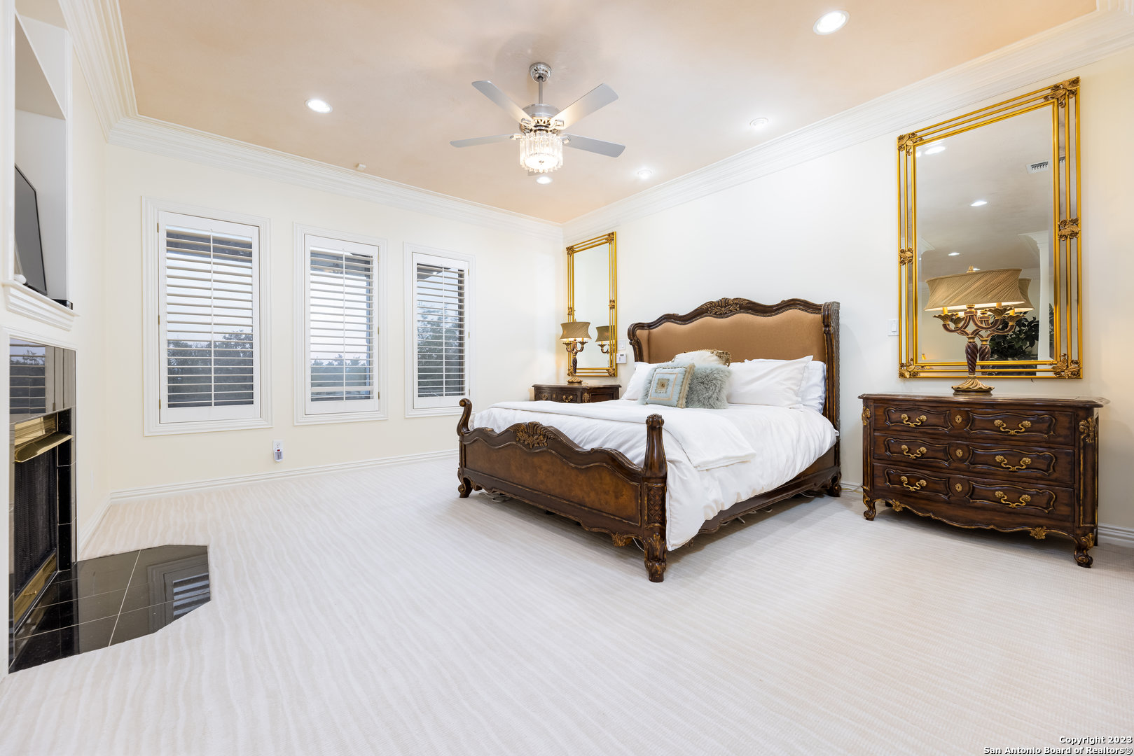 101 Hunters Cliff Boerne TX 78006
