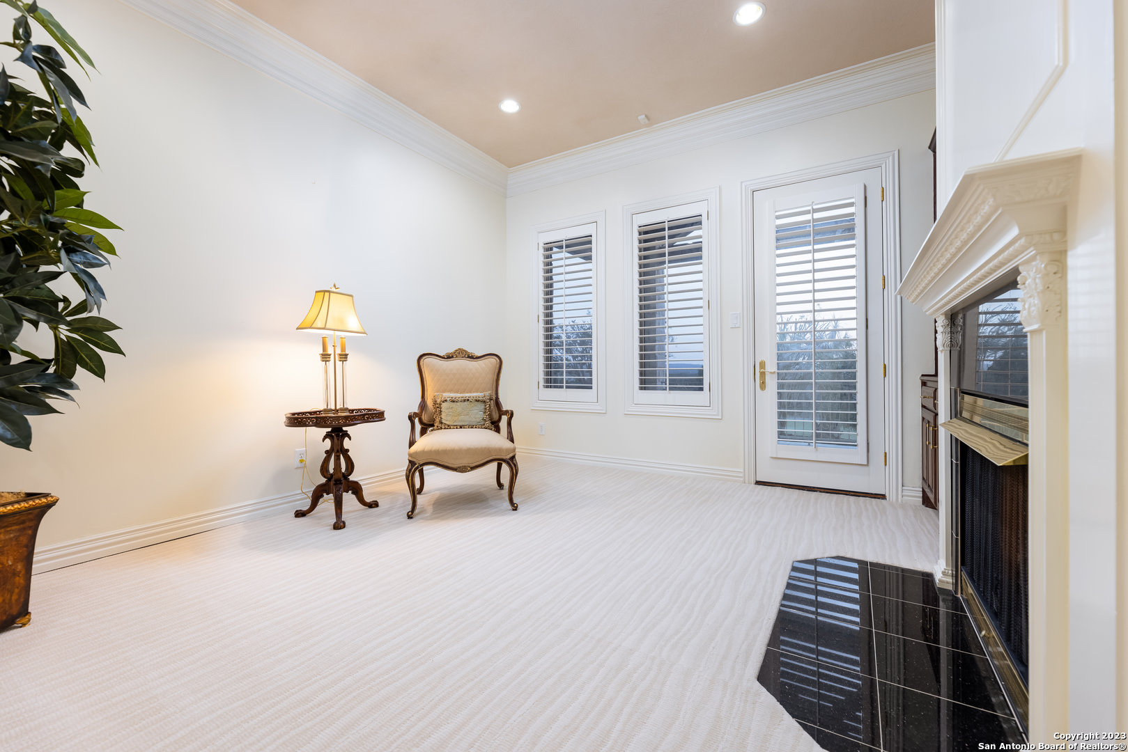101 Hunters Cliff Boerne TX 78006