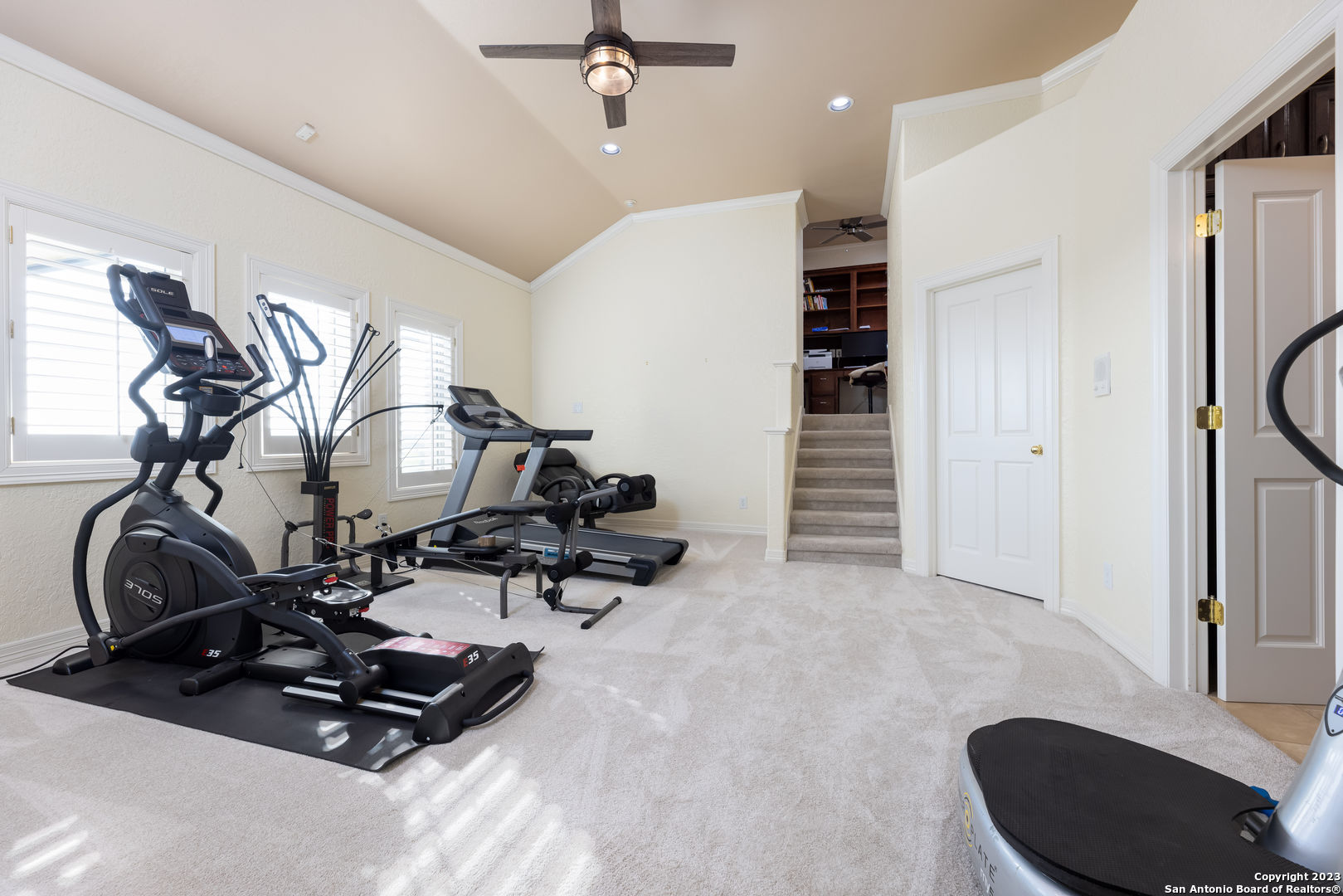 101 Hunters Cliff Boerne TX 78006