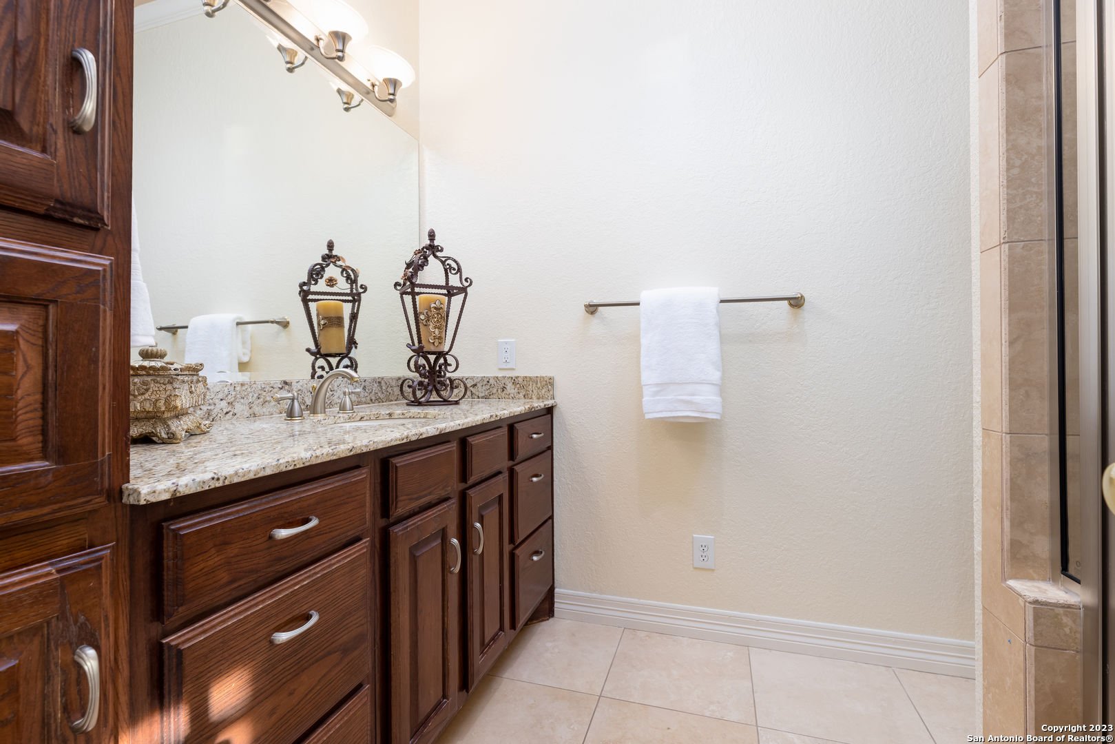 101 Hunters Cliff Boerne TX 78006