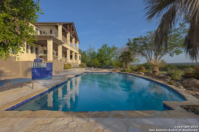 101 Hunters Cliff Boerne TX 78006