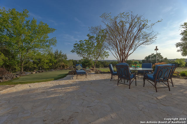 101 Hunters Cliff Boerne TX 78006