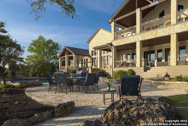 101 Hunters Cliff Boerne TX 78006