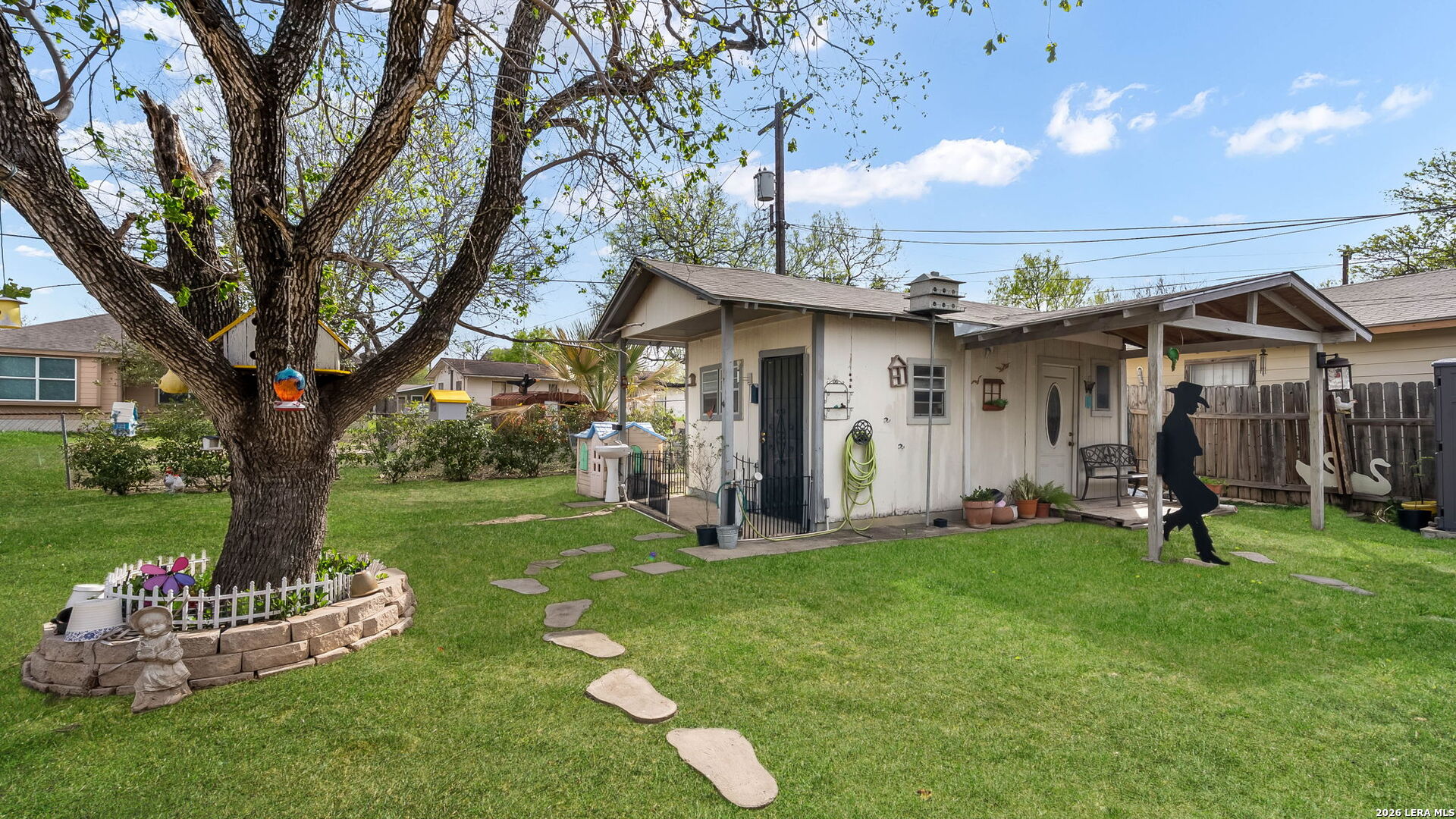 1702 Ann Arbor San Antonio TX 78224