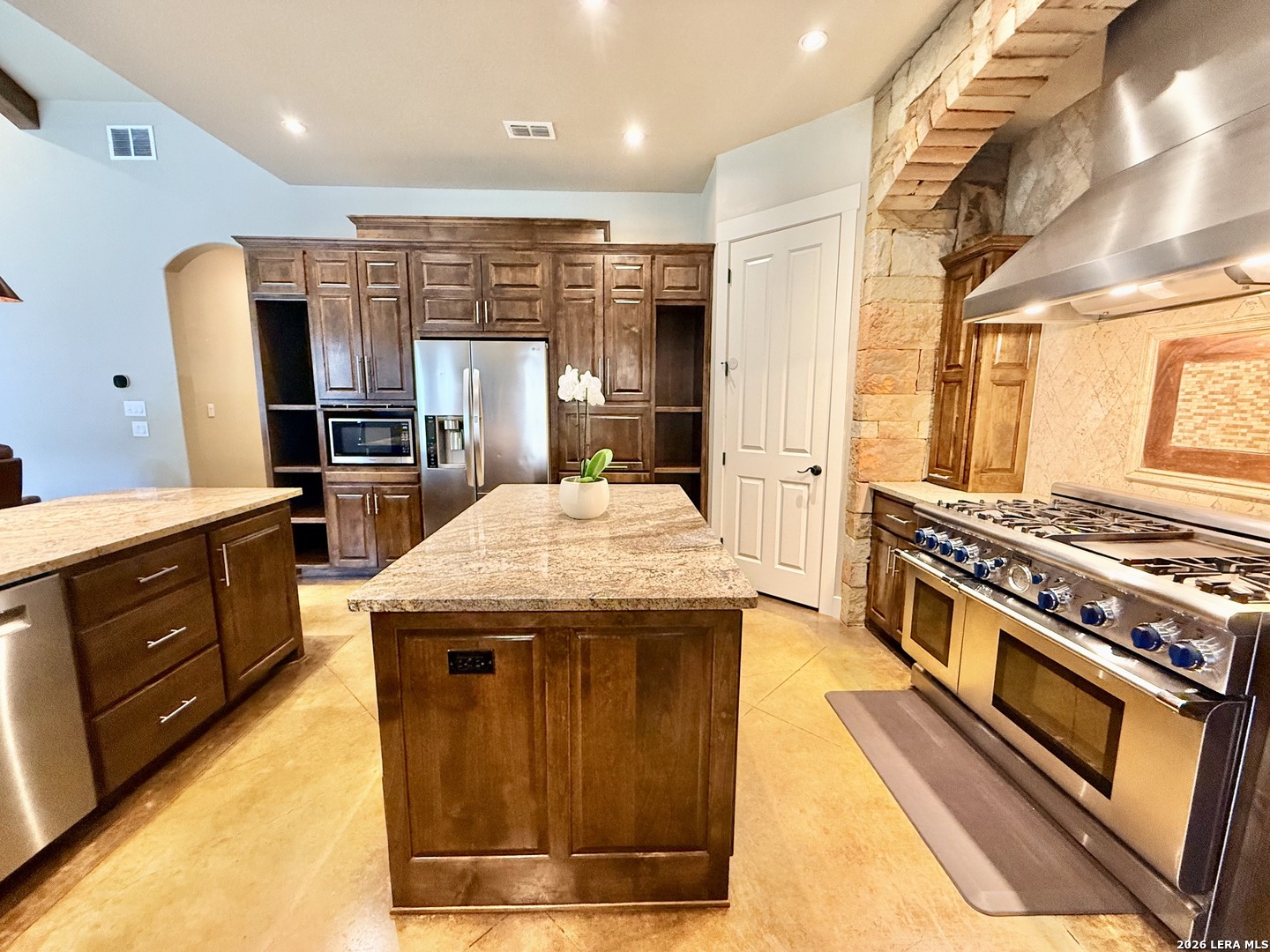 757 Copper Rim Spring Branch TX 78070