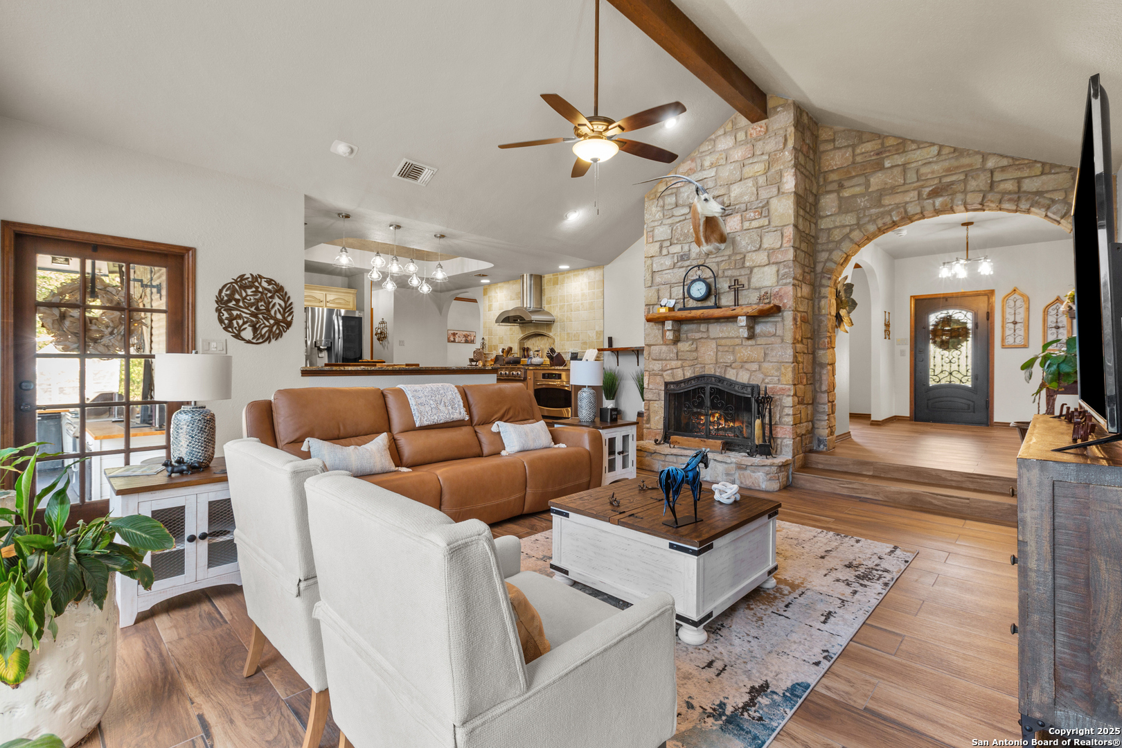 31421 Wild Oak Hill Fair Oaks Ranch TX 78015