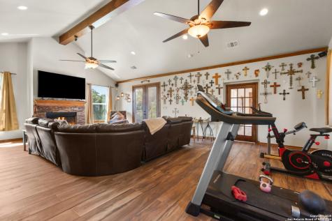 31421 Wild Oak Hill Fair Oaks Ranch TX 78015