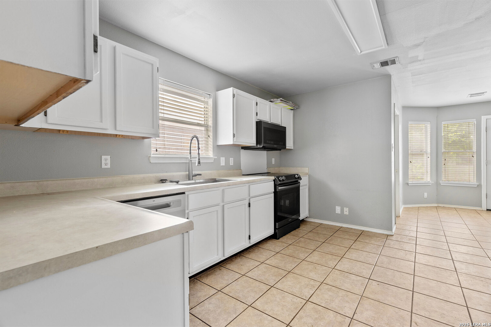 9915 Sandlet Trail San Antonio TX 78254
