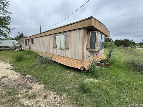 562 Siesta Drive Bandera TX 78003