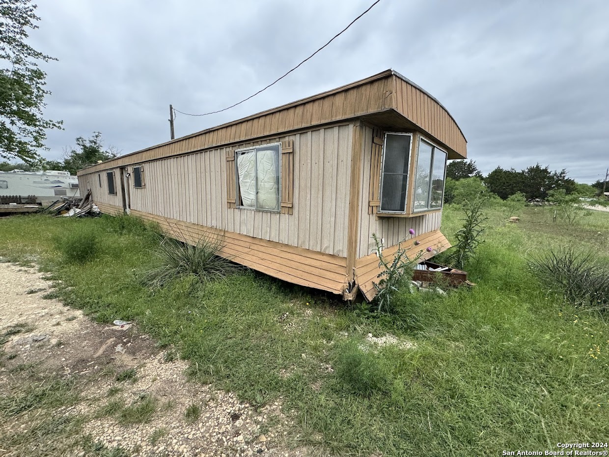 562 Siesta Drive Bandera TX 78003