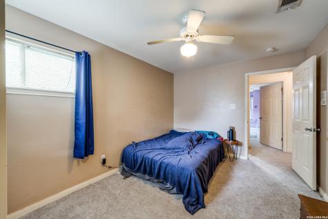 1855 Burr Oak Lane Adkins TX 78101