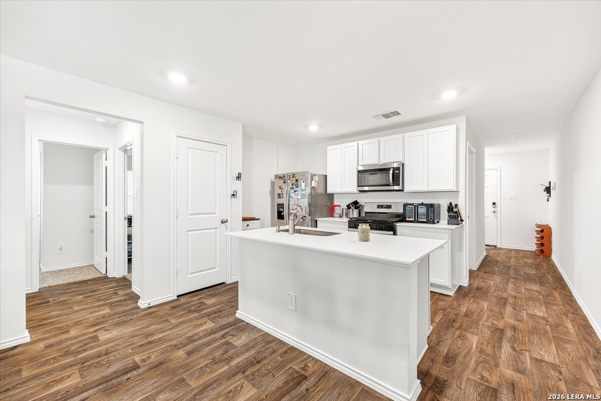 1675 House Finch Drive San Antonio TX 78253