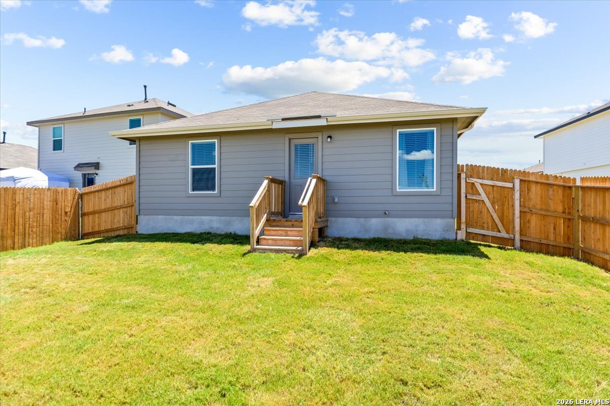 1675 House Finch Drive San Antonio TX 78253
