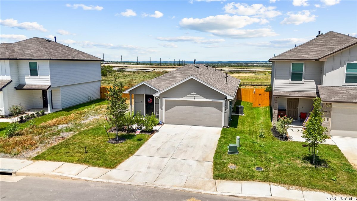 1675 House Finch Drive San Antonio TX 78253