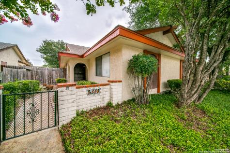 5843 Royal Club San Antonio TX 78239