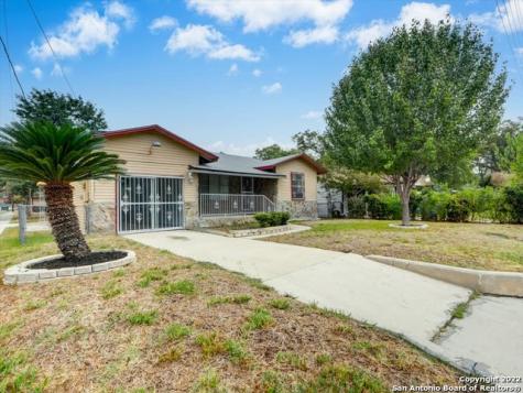 1545 W Pyron Avenue San Antonio TX 78211