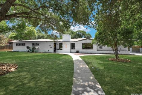 204 Gardenview Castle Hills TX 78213