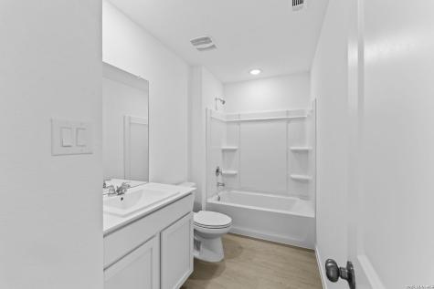 14915 Warwick Shire San Antonio TX 78254