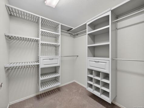 211 Starling Creek New Braunfels TX 78130