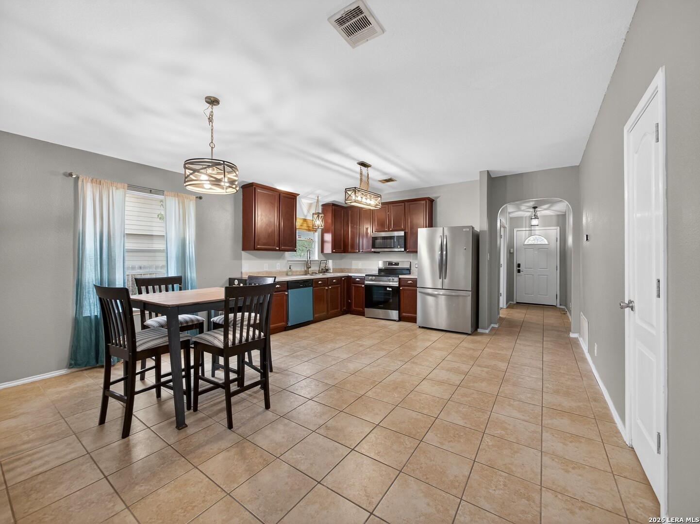 211 Starling Creek New Braunfels TX 78130
