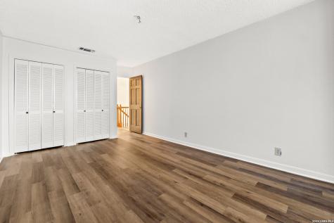 16710 Henderson Pass San Antonio TX 78232
