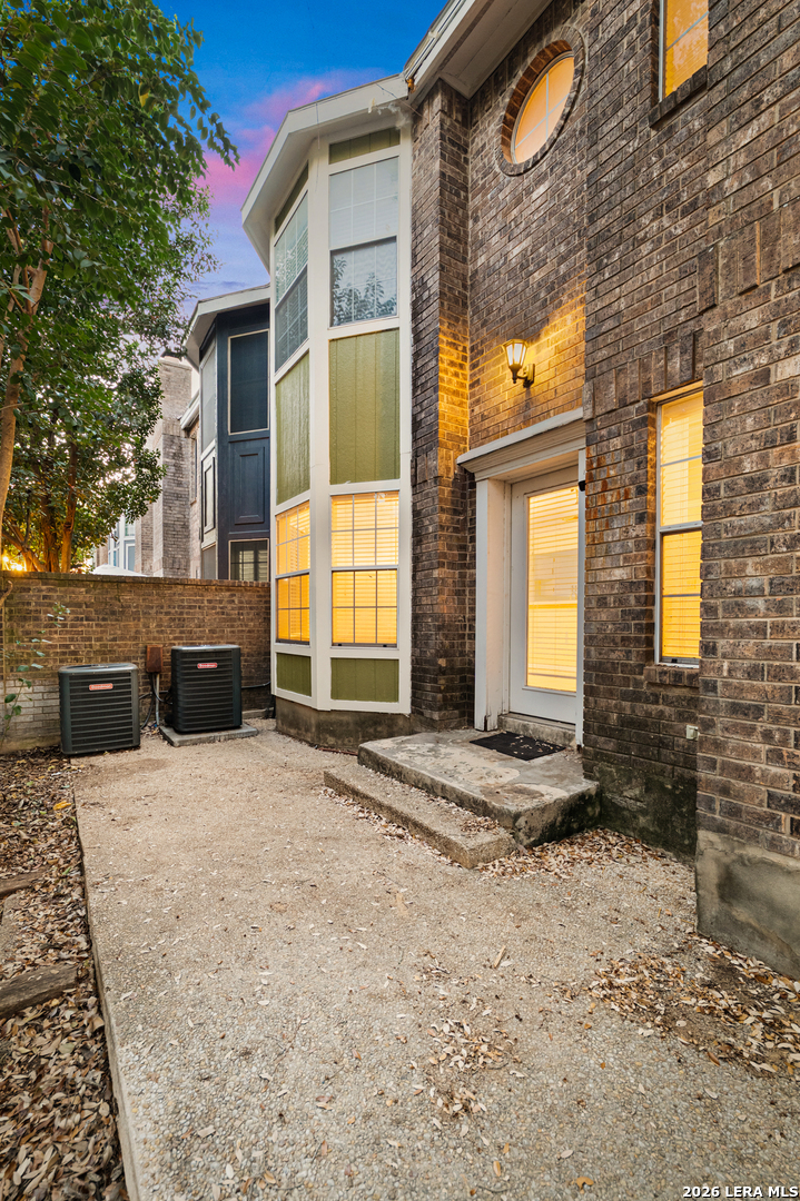 16710 Henderson Pass San Antonio TX 78232