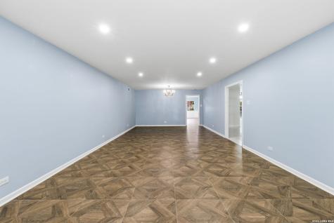 105 Cobblestone Castle Hills TX 78213