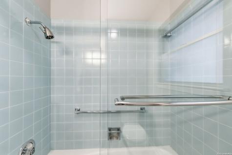 105 Cobblestone Castle Hills TX 78213