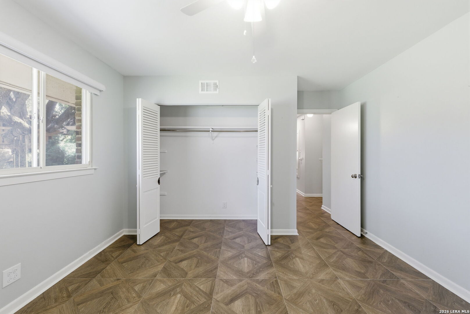 105 Cobblestone Castle Hills TX 78213