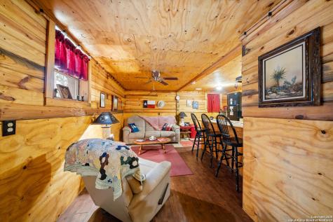 496 Cedarhill Drive Bandera TX 78003