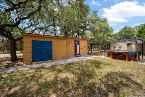 496 Cedarhill Drive Bandera TX 78003